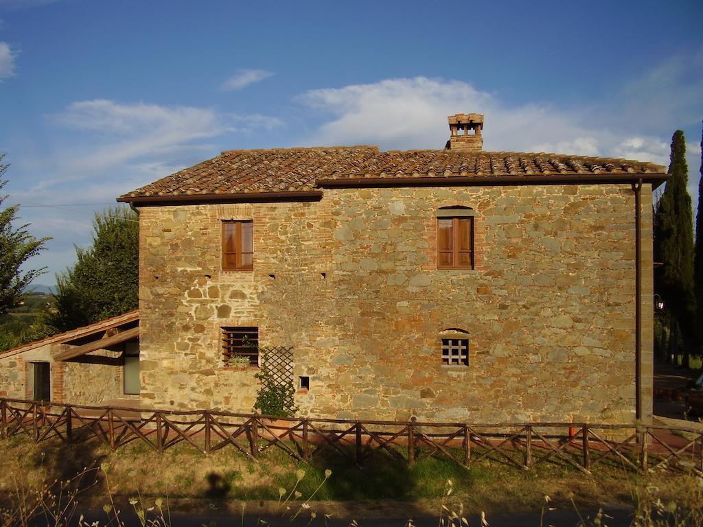 Podere Pievina Delle Corti - Dimora Di Campagna Sinalunga Δωμάτιο φωτογραφία